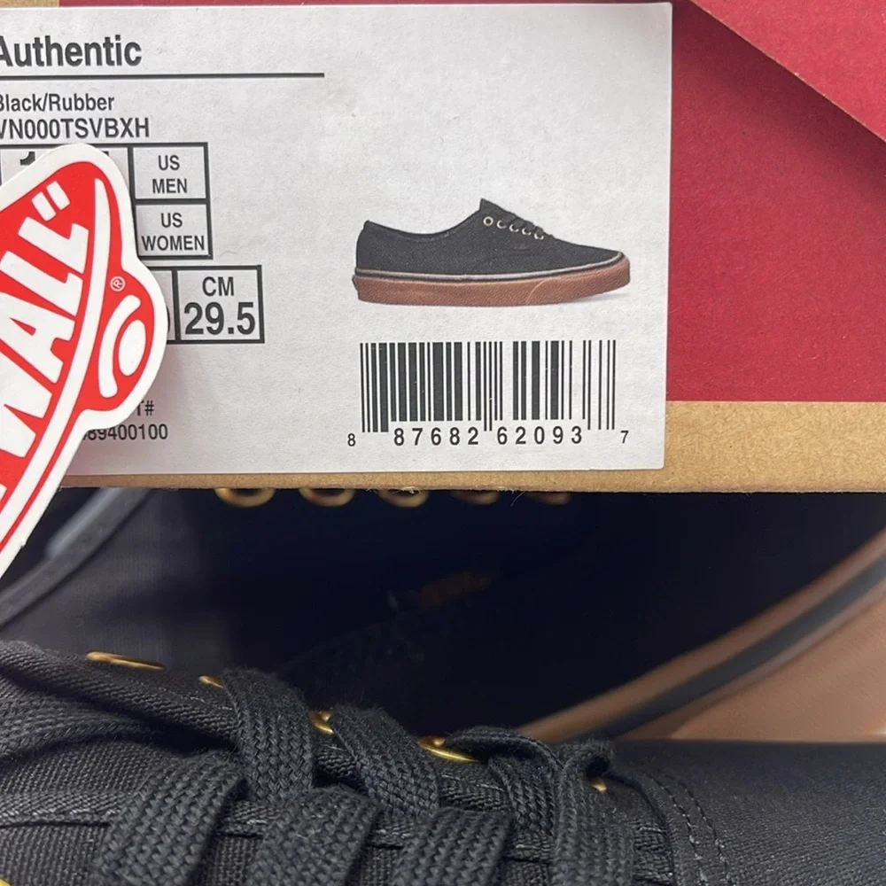 Vans WMNS Black Canvas Sneakers Authentic
Black/Rubber
VN000TSVBXH - Picture 12 of 16